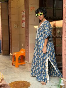 Vestido Kaftan Largo de Algodón con Estampado Animal de Leopardo - Ropa de Playa y Noche Lavable de Lujo para Mujer - Product Image 4