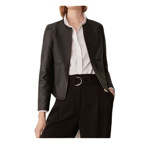 Chaqueta de Moto de piel nueva negra genuina para mujer Chaqueta de cuero de ajuste cómodo y duradero de cuero suave transpirable - Product Image 1