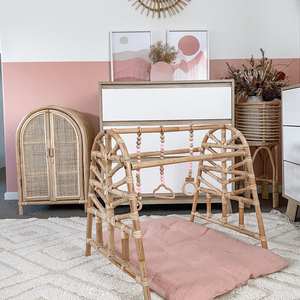 Gymnases de jeu en rotin pour bébé nouveau-né avec jouets et tapis de sol tapis de babygym personnalisés pour les nourrissons - Product Image 6