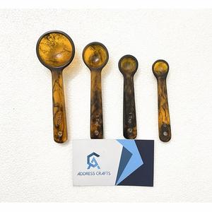 Cuillère à mesurer en résine faite à la main en Inde pour ustensiles de cuisine de luxe, ensemble de cuillères à thé et à sel en résine, tasses à mesurer décoratives, cuillère de table - Product Image 1