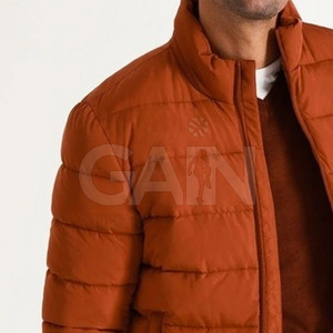 Nouvelle veste matelassée élégante pour homme, chaude, respirante, écologique, avec capuche intégrée, idéale pour l'hiver et les activités de plein air, de haute qualité et tendance. - Product Image 6