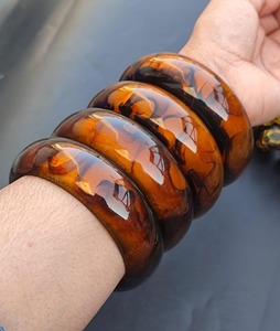 Vente en gros de beaux bijoux turcs en or antique à la mode Bracelet ovale en résine et cristal avec strass - Product Image 2