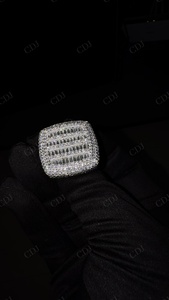 Bague Hip Hop entièrement sertie de diamants Moissanite VVS taille baguette en argent sterling 925, fabricant et fournisseur, New York, États-Unis, GRA - Product Image 3