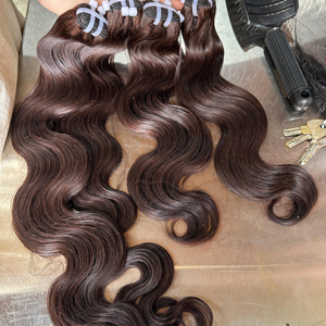 Prêt à expédier des paquets de vague de corps font la couleur adaptée aux besoins du client toutes les longueurs paquets de vague de corps de cheveux humains vietnamiens crus de haute qualité - Product Image 1