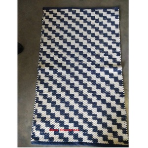 Alfombra de puerta de trapo de algodón hecha a mano para decoración del hogar alfombra de entrada relajante - Product Image 1