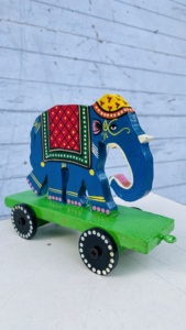 ของเล่นช้างทำด้วยมือทำจากไม้บนล้อแบบดั้งเดิมตุ๊กตาสัตว์ตกแต่งของขวัญงานฝีมือสำหรับเด็กตกแต่งบ้าน - Product Image 5