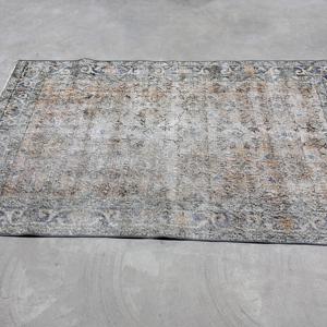 Alfombra Turca Vintage con Acentos Persas, 3.7x6.3 pies (112x192 cm), Azul - Product Image 4