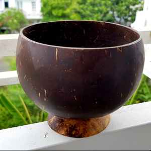 Bol en noix de coco naturel, fait à la main, écologique, pour un usage quotidien - Product Image 1