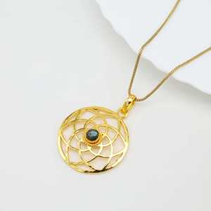 Collar con Colgante de Oro de Diseño Único, Joyería Boho de Latón para Mujer, Chapado en Oro de 18k, Geometría Sagrada, Labradorita, Mandala, Venta al por Mayor/OEM - Product Image 2