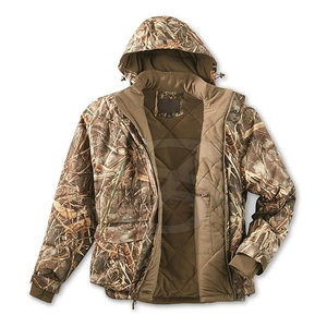 Sweat à capuche de chasse confortable pour hommes avec tissu chaud et durable, parfait pour les aventures en plein air et les activités par temps froid - Product Image 3