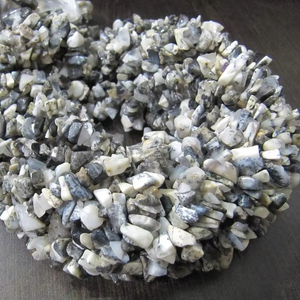 Grava de viruta irregular de dendrita natural, Pepita lisa sin cortar, cuentas de 6 a 9mm, cuentas de joyería multicolor, hebra de 34 pulgadas de largo - Product Image 1