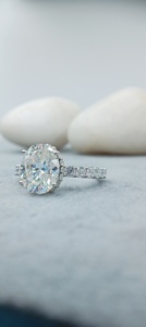 D'VINS JEWELS' Classic Popular Style 9x7mm Moissanite Diamond Lab Grown Engagement Ring for Parties - Product Image 3