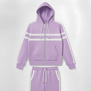 Ensemble de survêtement avec logo personnalisé, coupe confortable, tissu doux de qualité supérieure, parfait pour les séances d'entraînement en salle de sport, les tenues décontractées et les uniformes - Product Image 2