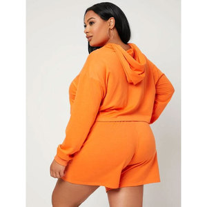 Ensemble de survêtement décontracté ajusté pour femmes, sweat-shirt et short, couleur unie, ensemble court deux pièces en gros - Product Image 2