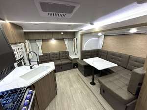 Nuevo Modelo 2026 Forest River Wildwood X-Lite 24RLXL - Product Image 2