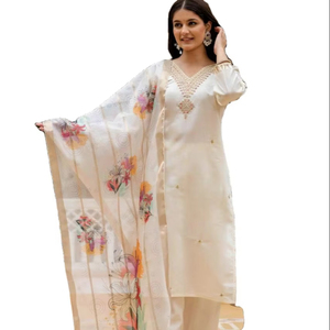 Tissu en viscose pure, imitation soie, broderie lourde, imprimé floral, couleur vive, costume salwar de créateur pour les fêtes et les occasions spéciales - Product Image 1