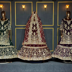 Lehenga choli certifié farshi avec de riches broderies, des détails raffinés et une grande silhouette ample. - Product Image 1