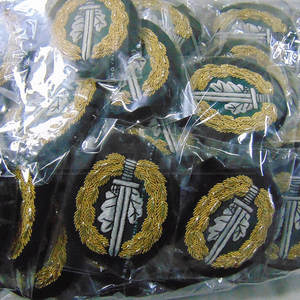 Badge de blazer brodé en fil de bullion, élégant, pour club scolaire, fil d'or, badge de blazer en fil de bullion, accessoire élégant pour veste - Product Image 3