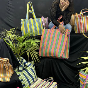 ถุงผ้าไนลอน PP แบบใช้มือพลาสติกลายทางเป็นมิตรกับสิ่งแวดล้อมถุงช้อปปิ้งจากอินเดียนำมาใช้ใหม่ได้อย่างยั่งยืน - Product Image 1