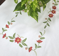Nappe en coton personnalisée en gros Noël brodé Poinsettia ourlet couverture de Table maison Restaurant vacances lavable