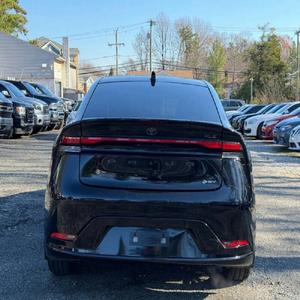 Toyota Prius 2023 en EXCELENTE ESTADO - Product Image 3