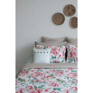 ชุดเครื่องนอนลายกุหลาบขนาดควีนไซส์ ดีไซน์ดอกไม้หรูหราเพื่อประสบการณ์การนอนหลับที่สบาย - Product Image 2