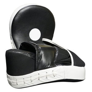 Gants de sport Focus personnalisés de haute qualité et coussinets de mise au point légers en cuir véritable dernier style ensemble de boxe en gros - Product Image 4