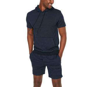 2025 nouveauté haute qualité T-shirt et short ensemble coton unisexe ESS Logo haute rue décontracté été chemise et short
 - Product Image 2