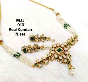Ensembles de colliers Kundan de mariée sur mesure de qualité supérieure pour la fête de mariage et les fiançailles Meilleures offres pour les magasins de mode ethnique - Product Image 6