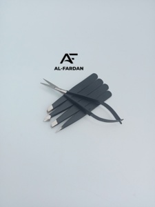 Ensemble de pinces à sourcils couleur noir mat avec ciseaux à ressort, pinces à sourcils légères à pointe épaisse, inclinée, carrée et pointue - Product Image 5