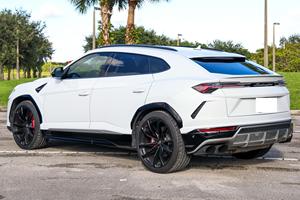 LAMBORGHINI URUS 2020 SUPER PROPRE, PRÊT À ÊTRE EXPÉDIÉ - Product Image 3