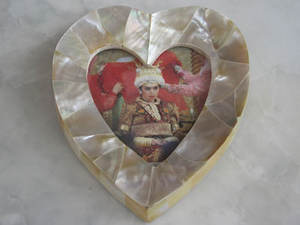 Cadre luv MOP shell SEASHELL JEWELRY Cadre photo Motif blanc look love sighn Taille 15cm - Product Image 4