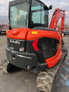 รถขุดขนาดเล็ก Kubota U35-4 แบบตีนตะขาบ พร้อมบุ้งกี๋ สำหรับงานก่อสร้างในฟาร์ม - Product Image 2