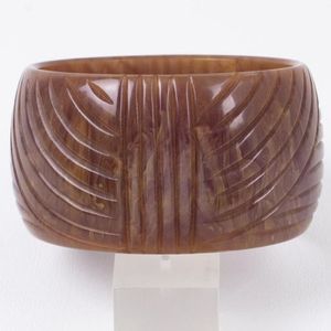 AALIYAN IMPEX-Brazaletes de resina de alta calidad en tonos terrosos con patrón de remolino para estilos tribales artesanales en la costa más baja - Product Image 3