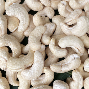 ลดราคาพิเศษ 2023 เม็ดมะม่วงหิมพานต์ดิบ WW180, WW240, WW320, เม็ดมะม่วงหิมพานต์ LP เม็ดมะม่วงหิมพานต์ W320 พร้อมส่ง - Product Image 1