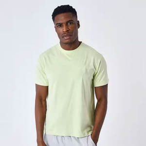 Nueva llegada personalizada al por mayor ropa de calle moda gimnasio fitness unisex al por mayor logotipo personalizado Top camiseta de moda para hombres - Product Image 2