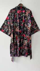 ชุดคลุมอาบน้ำกันหนาวให้ความอบอุ่นน้ำหนักเบาทำด้วยมือสไตล์อินเดียชุดกิโมโนผ้าฝ้ายลายดอกไม้สไตล์โบฮีเมียนผ้าทอพิมพ์ลายนก - Product Image 3