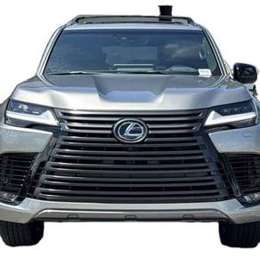 USADO 2024 LX 600 Lujo AWD R20 Volante a la Izquierda Asientos de Cuero Oscuro ACC Sin Accidentes En Buen Estado - Product Image 1