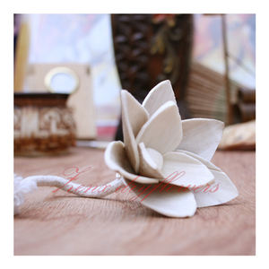 Fleurs artificielles en bois de sola de qualité supérieure, Poteria (tailles 6/8/10 cm), écologiques, décoration de la maison pour Halloween et Noël - Product Image 1