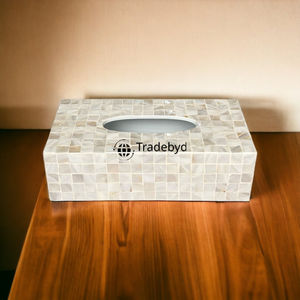 Caja de Pañuelos Decorativa Premium con Diseño Floral Grabado, Múltiples Formas para Hogares Modernos - Product Image 2