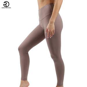 ROMAN INDUSTRIES Fabricante Profesional de Leggings para Mujer de Alta Calidad, Transpirables, de Secado Rápido, Diseño Sólido, Servicio OEM - Product Image 5