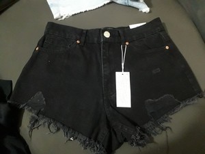 Shorts en jean délavé tendance de haute qualité pour femme, respirants, écologiques, coupe droite, taille mi-haute, fermeture éclair - Product Image 4