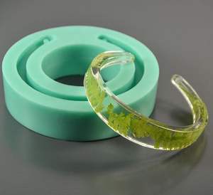 กำไลแฟชันเครื่องประดับอัจฉริยะ & กำไลข้อมือแฟชั่นกำไลข้อมืออินเทรนด์ขนาดใหญ่ใหญ่ใหญ่ใหญ่ใหญ่เกินจริงหลายสีอะคริลิคเรซิ่น - Product Image 3