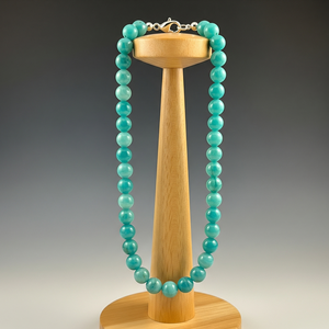 Fabriqué à la main pour femmes de 18 pouces en argent tibétain plaqué or noué à la main en pierre d'amazonite naturelle collier de perles cadeau de haute qualité - Product Image 4