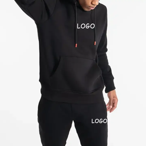 Conjunto de chándal negro con capucha y logotipo personalizado para hombre, ropa de calle, chándal de dos piezas, pantalones de chándal informales lisos a juego, 100% algodón - Product Image 6