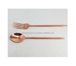 Nuevo diseño de utensilios de cocina Juego de cubiertos de metal Juego de cubiertos con tamaño personalizado para exportar desde la India Hecho a mano a granel - Product Image 5