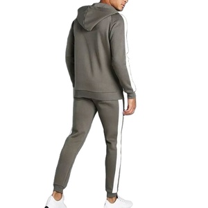 OEM 100% Nylon Coupe-vent 2 pièces Color Block Jacket & Jogger Set Streetwear Nylon Coupe-vent Survêtement pour Hommes - Product Image 1