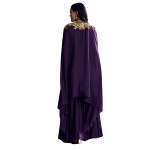 Traje Sharara de seda púrpura con capa Zari bordada para mujeres elegantes Ropa de fiesta tradicional y traje de invitado de boda - Product Image 5