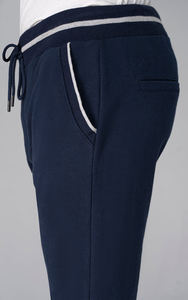 Pantalones cortos deportivos sólidos de estilo callejero para hombre personalizados, nueva moda al por mayor, logotipo personalizado completo, tela de lona impresa, respetuosa con el medio ambiente - Product Image 2