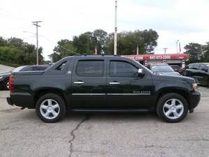 Chevrolet Avalanche LTZ Black Diamond d'occasion haut de gamme à prix réduit à vendre - Product Image 5